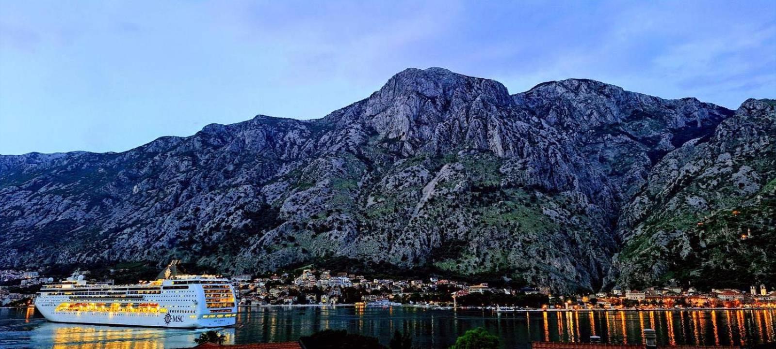 Apartment Vujosevic D&D Kotor Exteriér fotografie