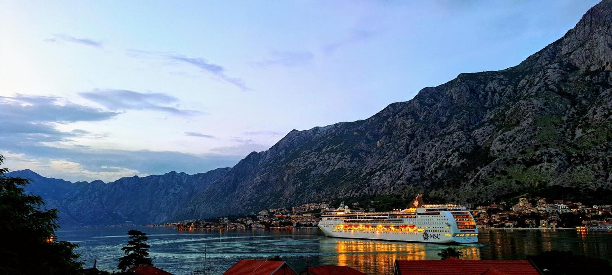 Apartment Vujosevic D&D Kotor Exteriér fotografie
